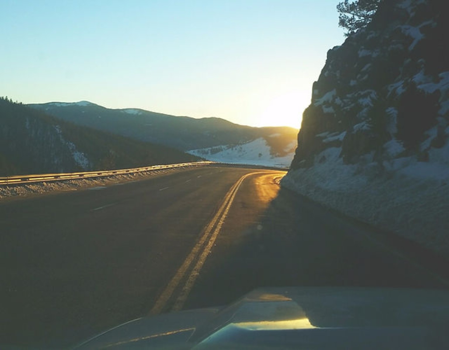 Montrose to Crested Butte shared shuttle option